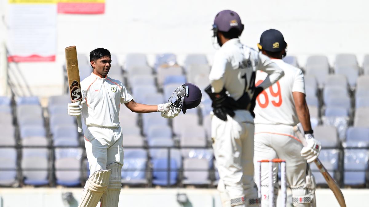 VID vs KER, Ranji Trophy 2024-25 Final: Centurion Malewar hits Kerala, helps Vidarbha recover from shaky start on Day 1