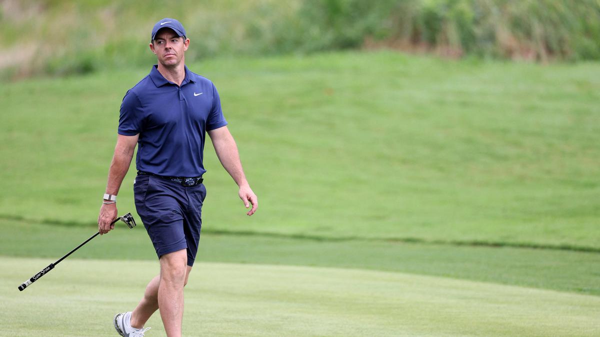 Rory McIlroy begins quest for file 4th FedEx Cup title