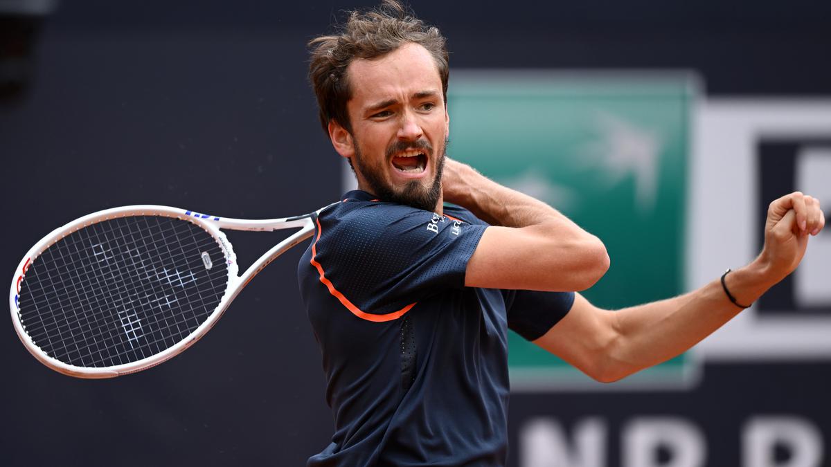 Tennis: Tennis-Medvedev rolls past Hanfmann to reach Rome semi-finals