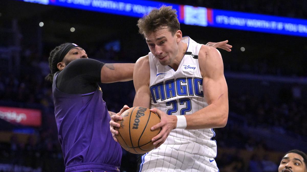 NBA roundup: Magic steps up late to win against Lakers; Jazz loses to Spurs