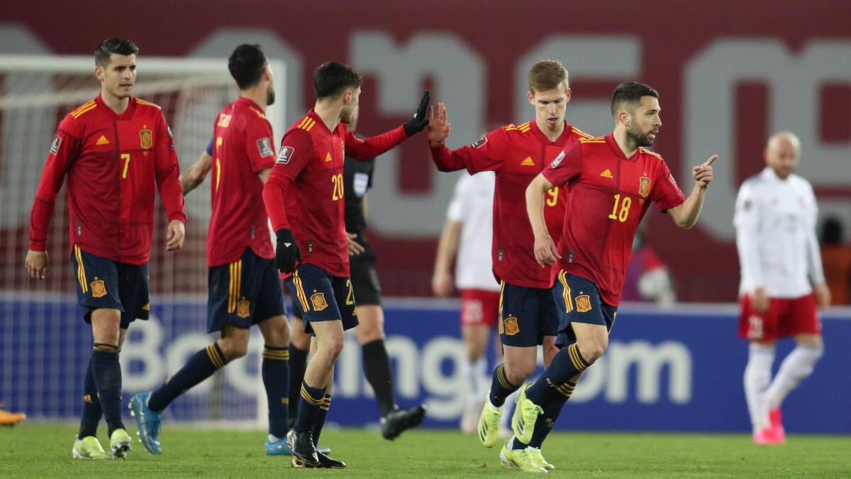 2022 World Cup qualifiers: Dani Olmo's stoppage-time winner saves Spain