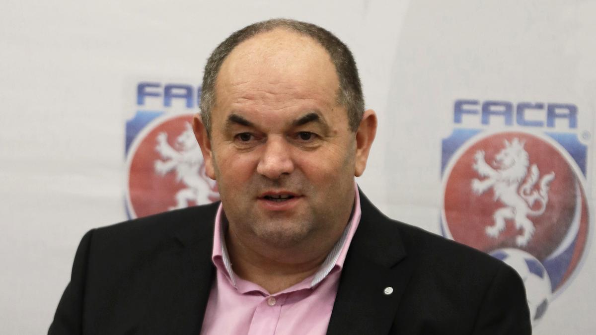 Former head of the Czech Football Association sentenced to prison again for fraud