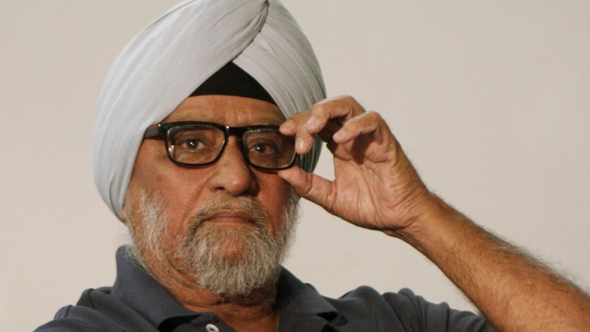 Bishan Singh Bedi dies: Kumble, Ashwin, Harbhajan pay tributes to former India spin legend