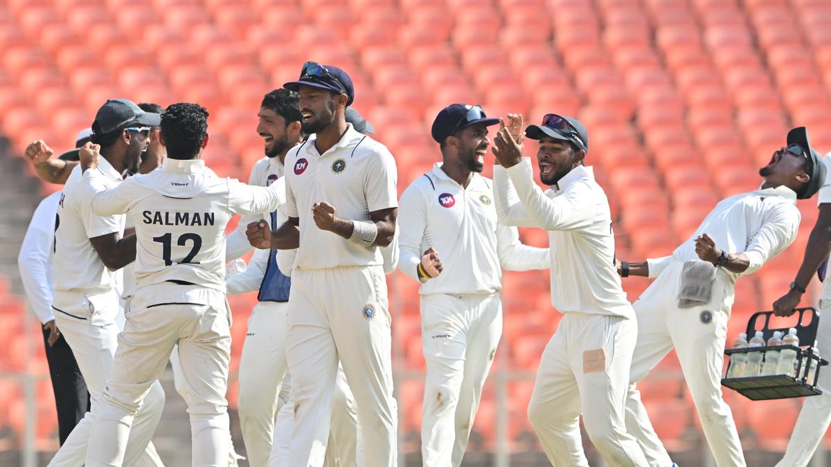 Kerala reaches first Ranji Trophy final after taking first-innings lead vs Gujarat