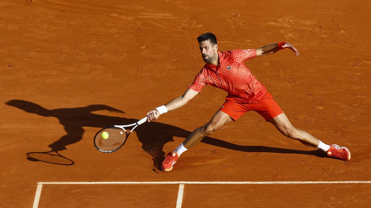 Monte Carlo Djokovic opens claycourt season with straightset win