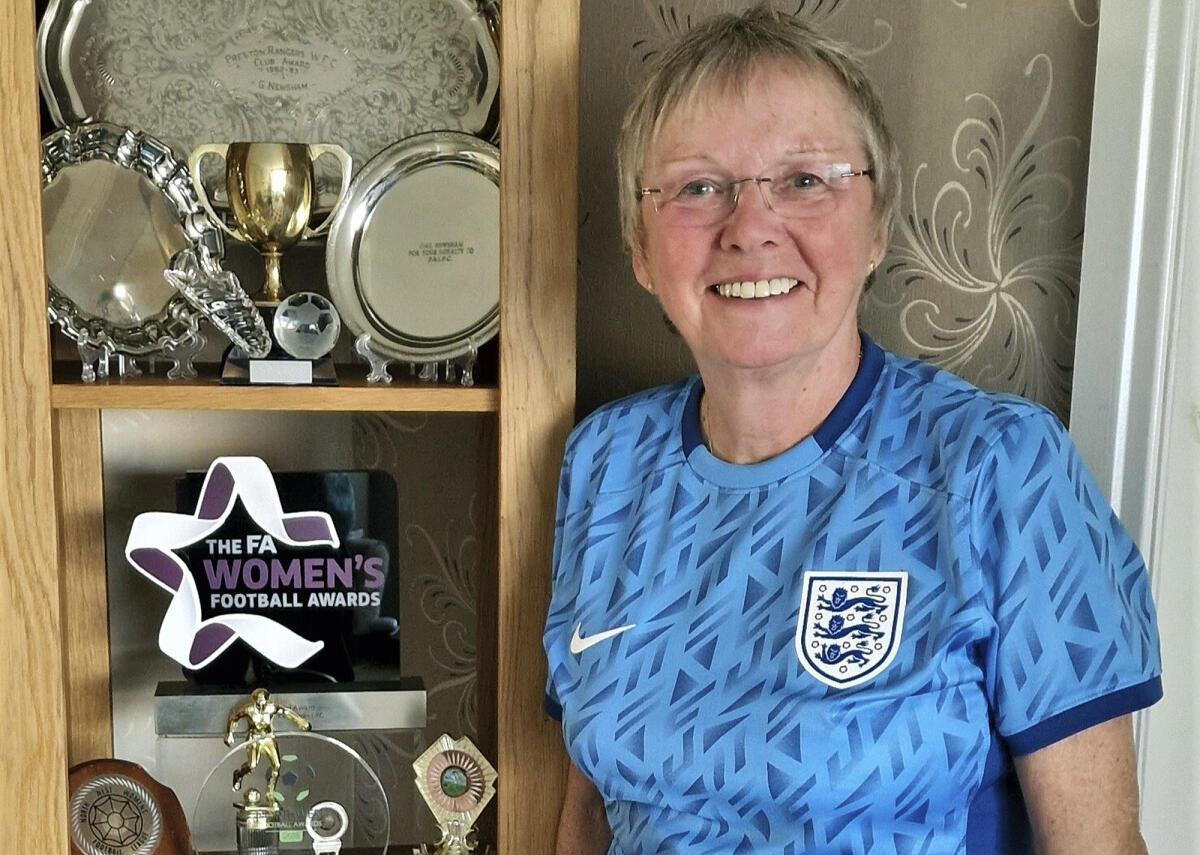 England women’s football team unites fans as onceignored squad eyes nation’s first World Cup