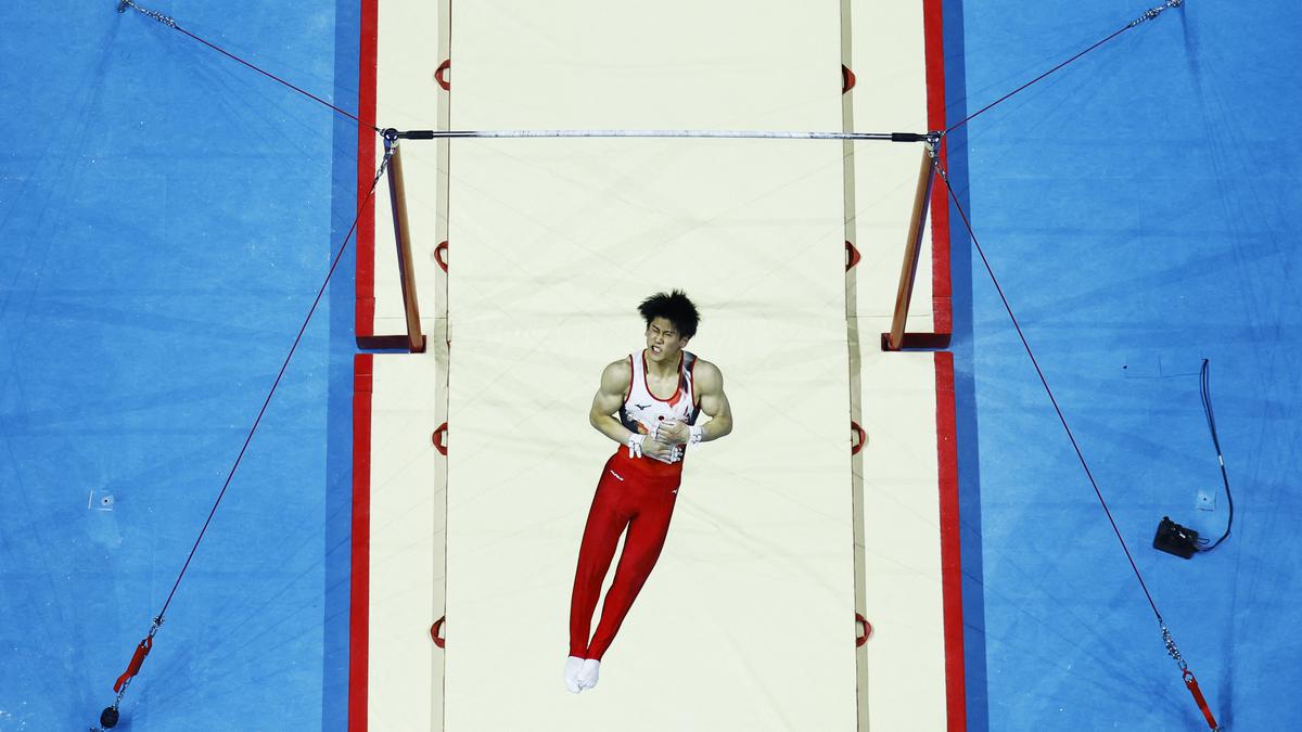 Daiki Hashimoto dethrones Zhang Boheng to win world all-around gymnastics title