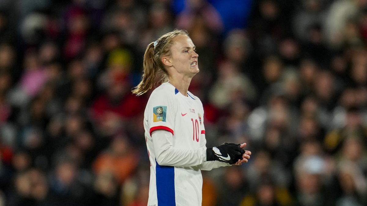 Norway’s Graham Hansen apologises for lashing out at coach Riise after being dropped against Switzerland in FIFA Women’s World Cup match