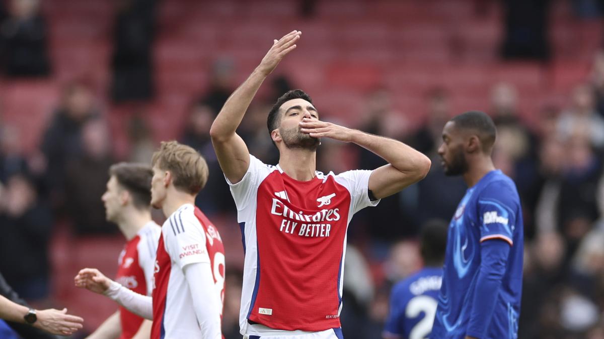 Premier League 2024-25: Arsenal closes the gap on Liverpool after 1-0 win against Chelsea