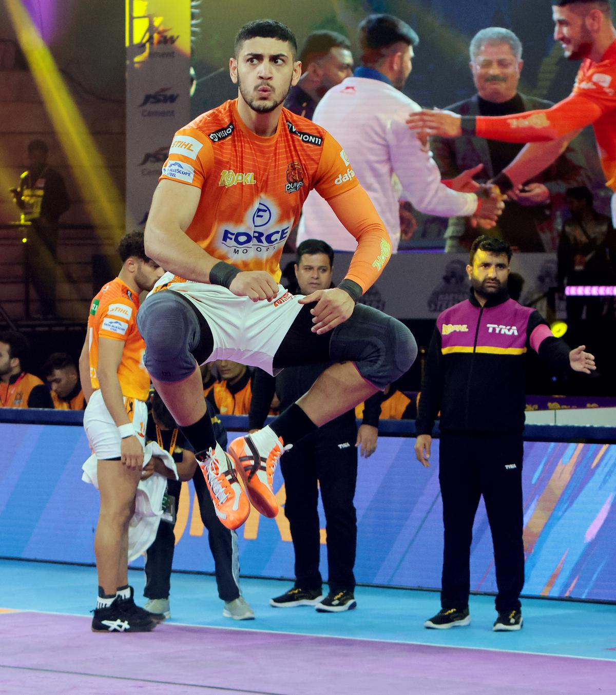 Solid at the back: Mohammadreza Shadloui Chiyaneh put on a defensive show that well deserves the moniker of ‘The Showman’, a title long associated with Indian superstar, Rahul Chaudhari. 