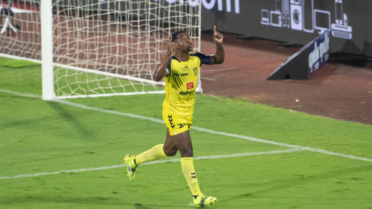 HFC vs BFC, ISL HIGHLIGHTS: Ogbeche’s goal from header helps Hyderabad FC beat Bengaluru FC 1-0