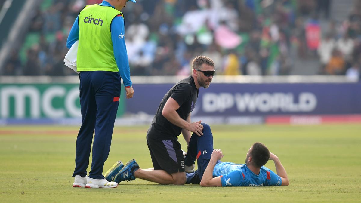 AFG vs ENG, Champions Trophy 2025: Mark Wood goes off the field with suspected knee injury