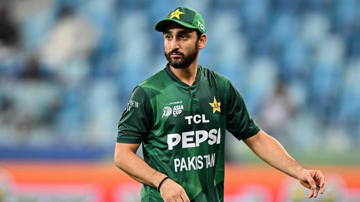 Asia Cup 2025: Pycroft apologises to Pakistan captain and team manager, continues as match referee in PAK vs UAE