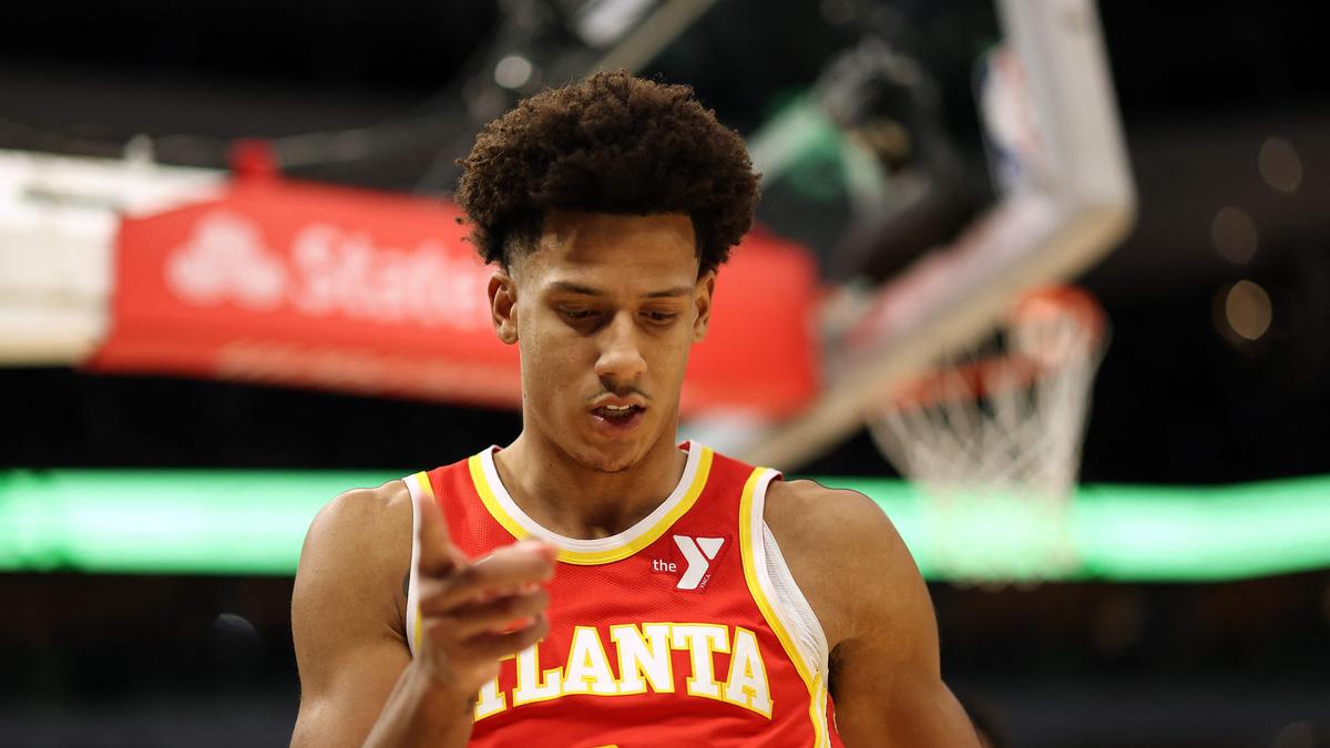 NBA 2024-25 roundup: Surging Hawks cools off Bucks, Heat thrashes Lakers