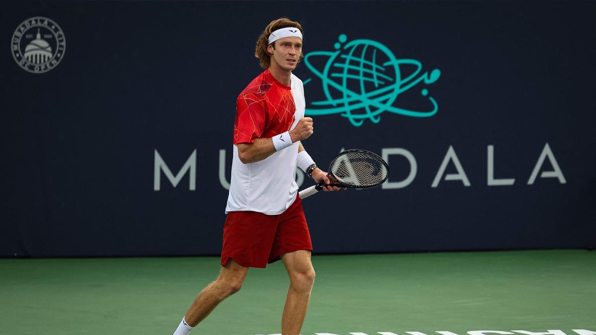 Washington Open 2024: Top seeds Rublev, Sabalenka tested but progress