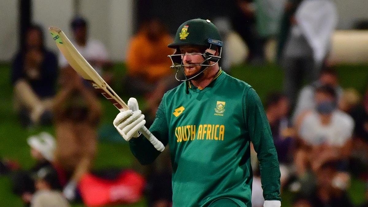 SA vs PAK, 2nd ODI: Klaasen fined for kicking stumps after defeat