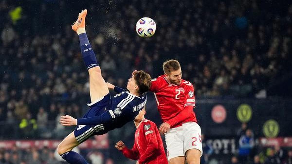 Le superbe but de McTominay figure sur l’affiche du retour de l’Écosse à la Coupe du Monde de la FIFA.