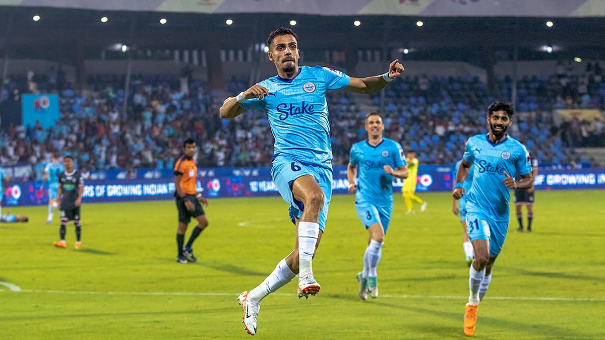 L’AIFF fait la course contre la montre – Cinq joueurs ajoutés à l’équipe de la Unity Cup après le retrait des joueurs de Mohun Bagan
