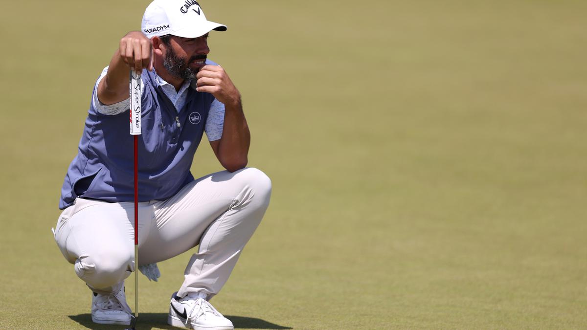 Larrazabal takes 1-shot lead into remaining spherical of KLM Open