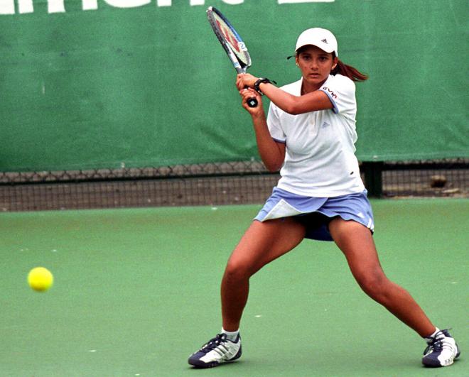 Sania Mirza thumps a forehand return to Korea’s Ji Young Kim in the opening round of the GVK-ITF women’s circuit tennis tournament at the Lal Bahadur Stadium tennis complex, Hyderabad. 