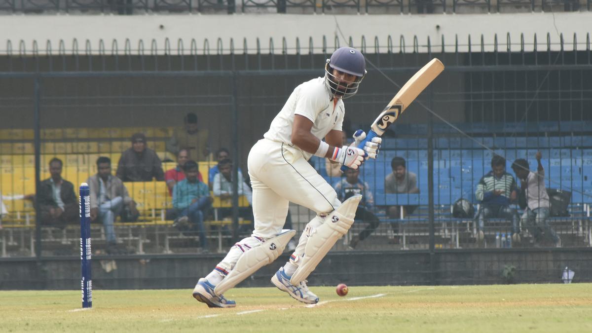 Ranji Trophy 2024-25: Harpreet holds the fort for Madhya Pradesh against Karnataka on Day 1