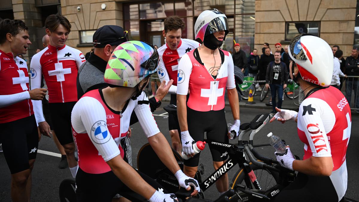 Swiss defend team mixed relay title at cycling worlds