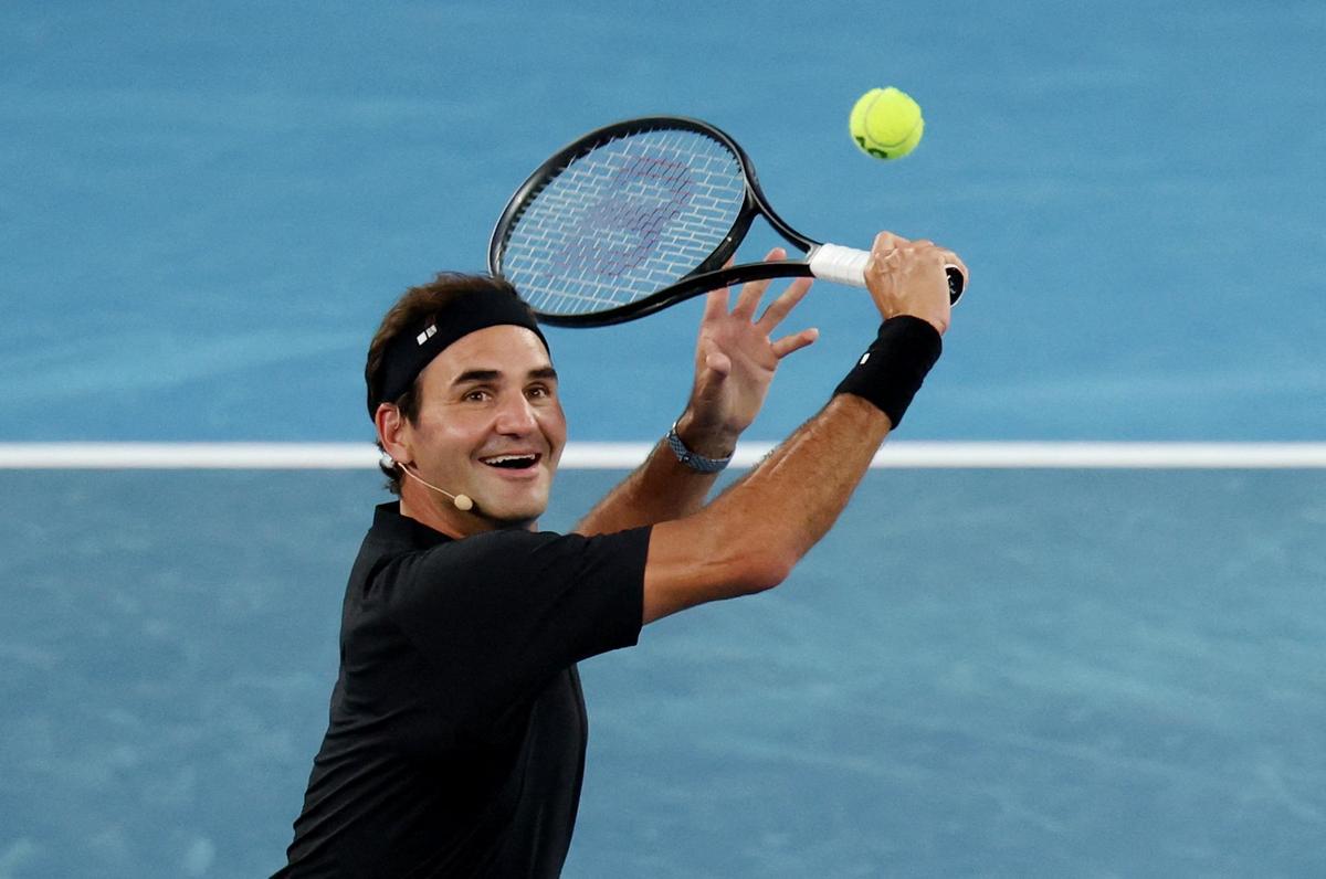 Federer voltou à Austrália pela primeira vez desde 2021, fazendo a viagem agora porque se aposentou do tênis competitivo antes de poder fazer uma turnê de despedida da temporada.