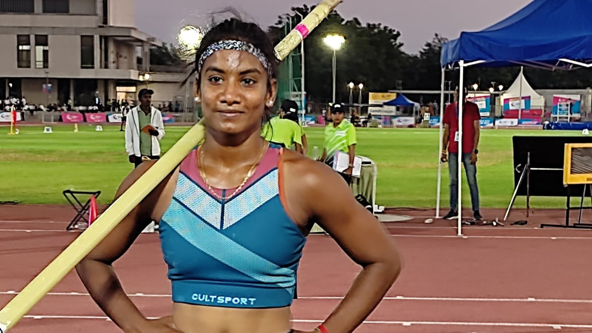 Tamil Nadu’s Rosy Meena Paulraj sets new pole vault national record at National Games in Gujarat