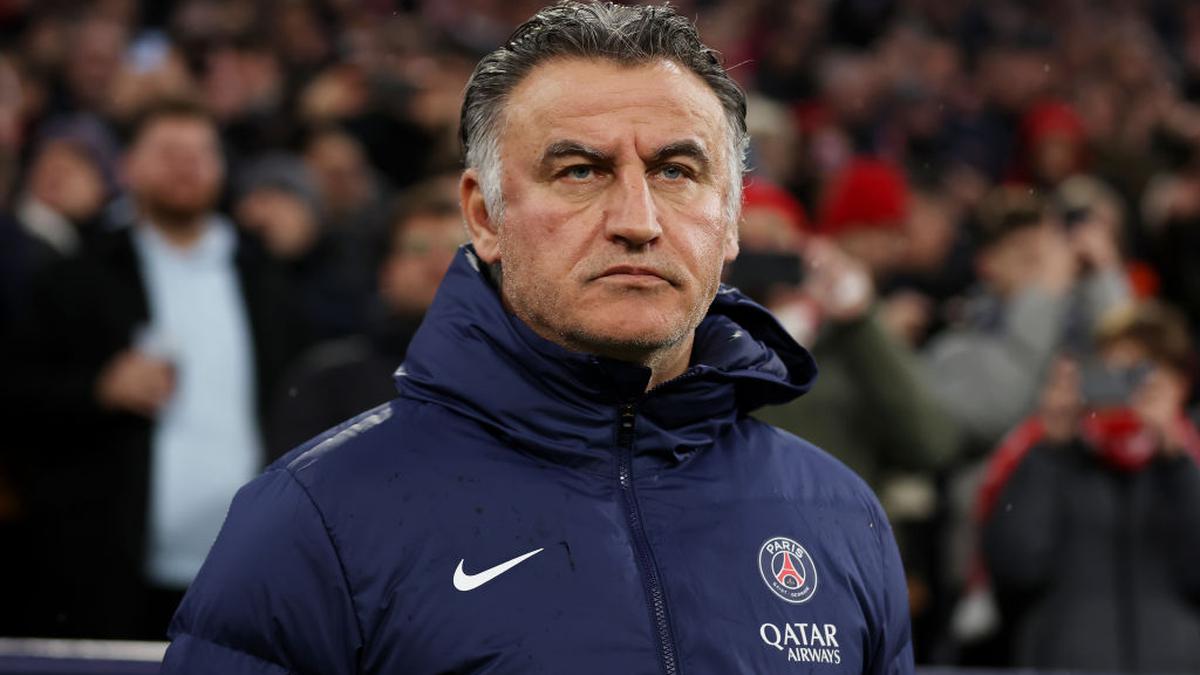 PSG boss Galtier says not his decision to suspend Messi, condemns fan protests