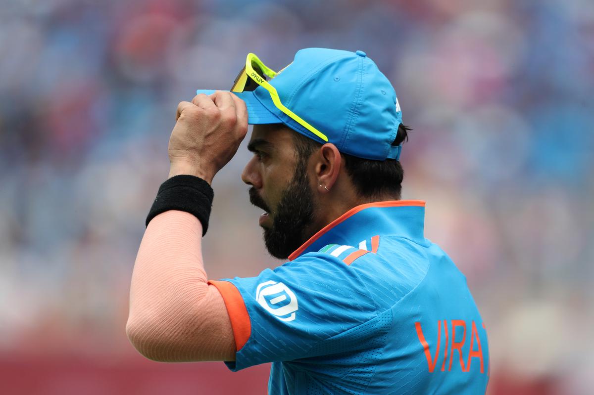 Kohli returned to the field in the eighth over after wearing the tri-colour striped jersey.