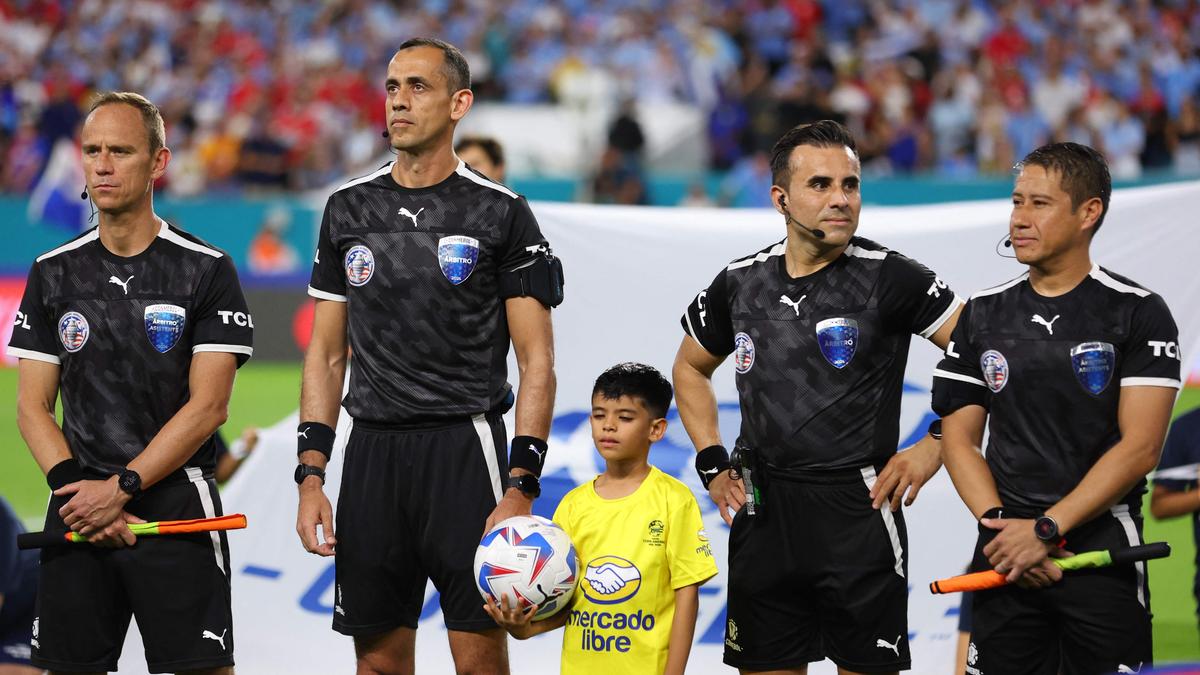 Usa vs uruguay referee