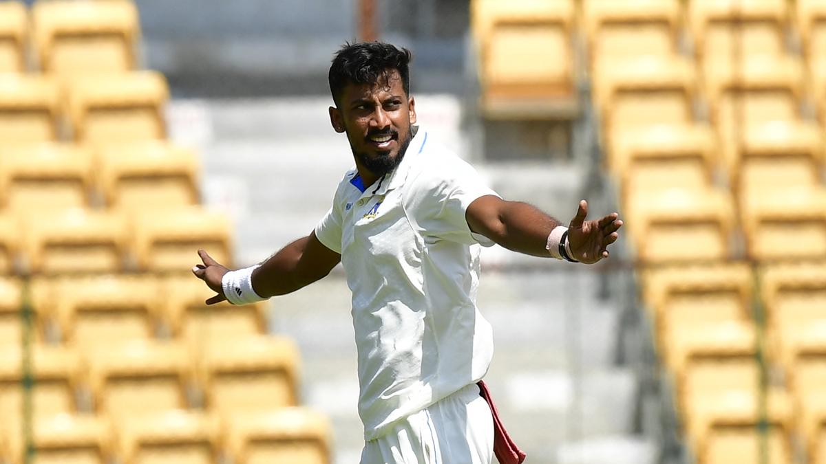 Buchi Babu Trophy 2025: Rain halts Bengal’s charge to a first-innings lead against Mumbai