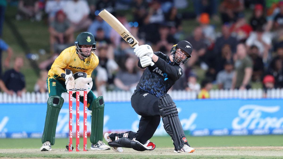 NZ vs SA, 2nd T20I: Hard-hitting Conway steers New Zealand to victory over South Africa