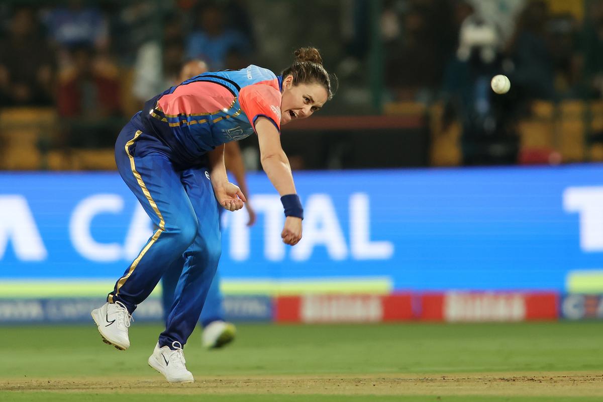 Nat Sciver-Brunt of Mumbai Indians 