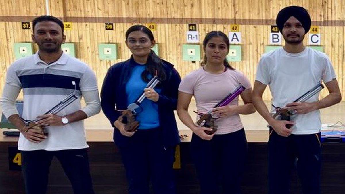 Manu Bhaker, Sarabjot Singh win mixed team pistol title at shooting nationals