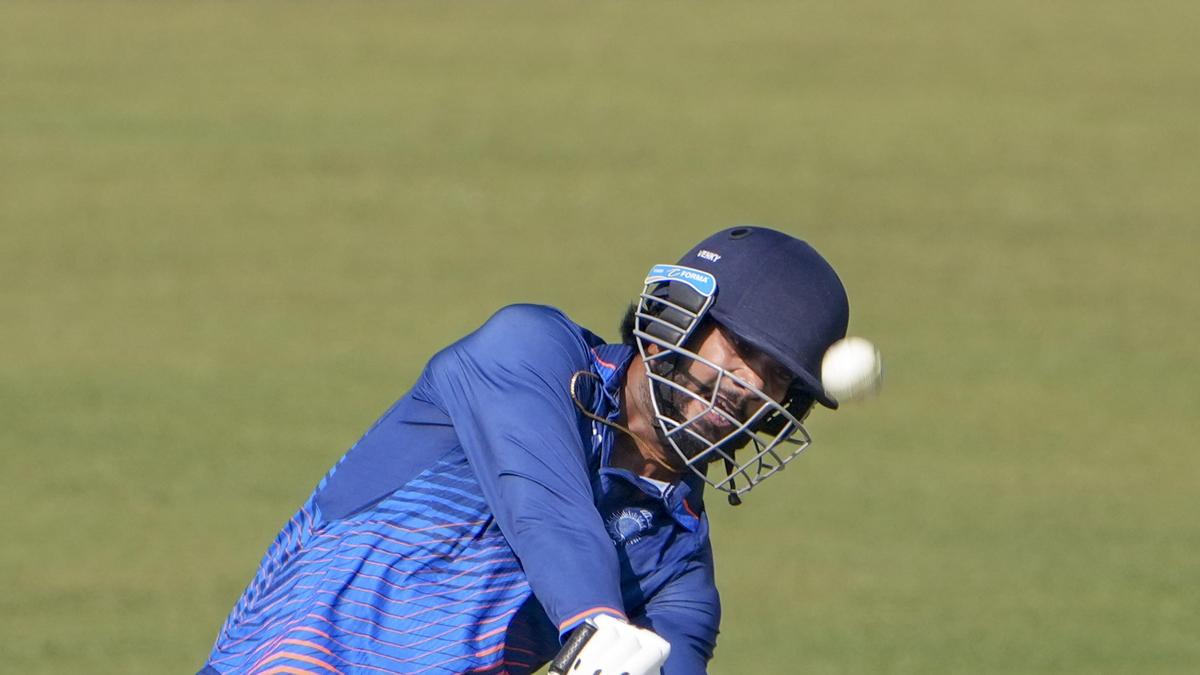 Venkatesh Iyer sold to Royal Challengers Bengaluru for Rs. 7 crore in IPL 2026 Auction