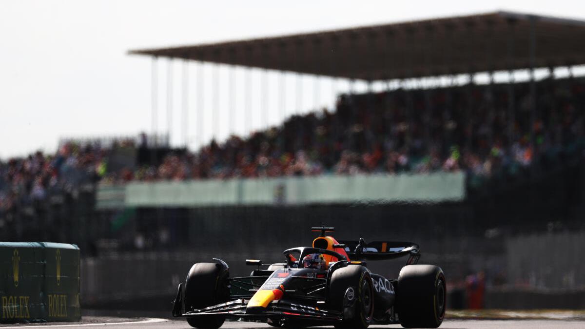 Verstappen dominates British Grand Prix practice