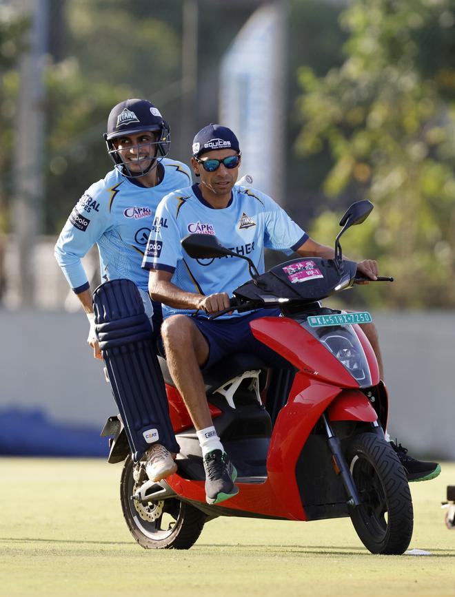 Lifting the spirits: Several senior players who have been part of the Titans dressing room over the last two seasons indicate that Nehra has made the dressing room lively. 