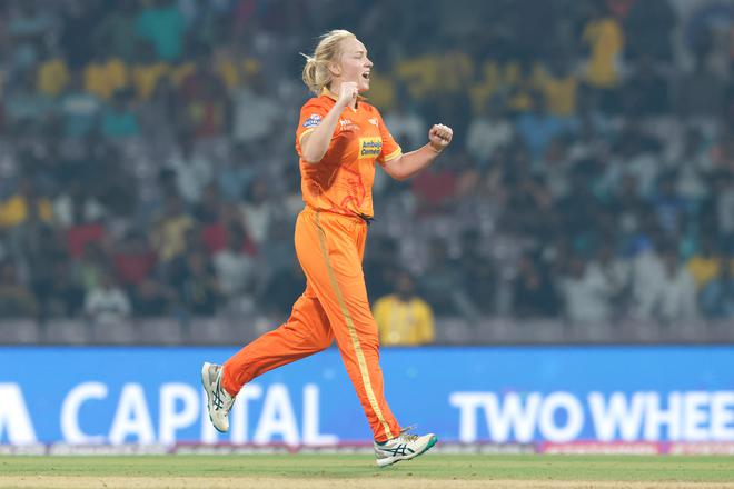 Kim Garth of Gujarat Giants celebrates the wicket of Shweta Sehrawat of UP Warriorz during match three of the Women’s Premier League between the UP Warriorz and the Gujarat Giants held at the Dr. DY Patil Sports Academy, Navi Mumbai on the 5th March 2023

Photo by: Deepak Malik  / SPORTZPICS for WPL