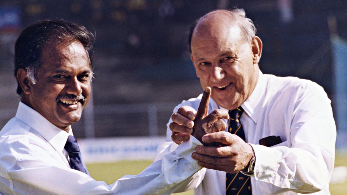 Former England cricketer Raman Subba Row dead at 92