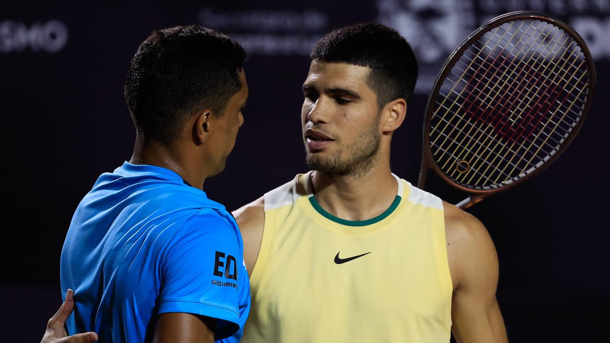 Alcaraz retires with ankle injury in first round of ATP Rio Open