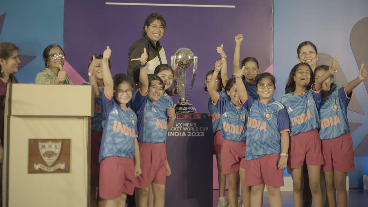 Jhulan welcomes World Cup Trophy Tour, hopes India repeat 2011 feat