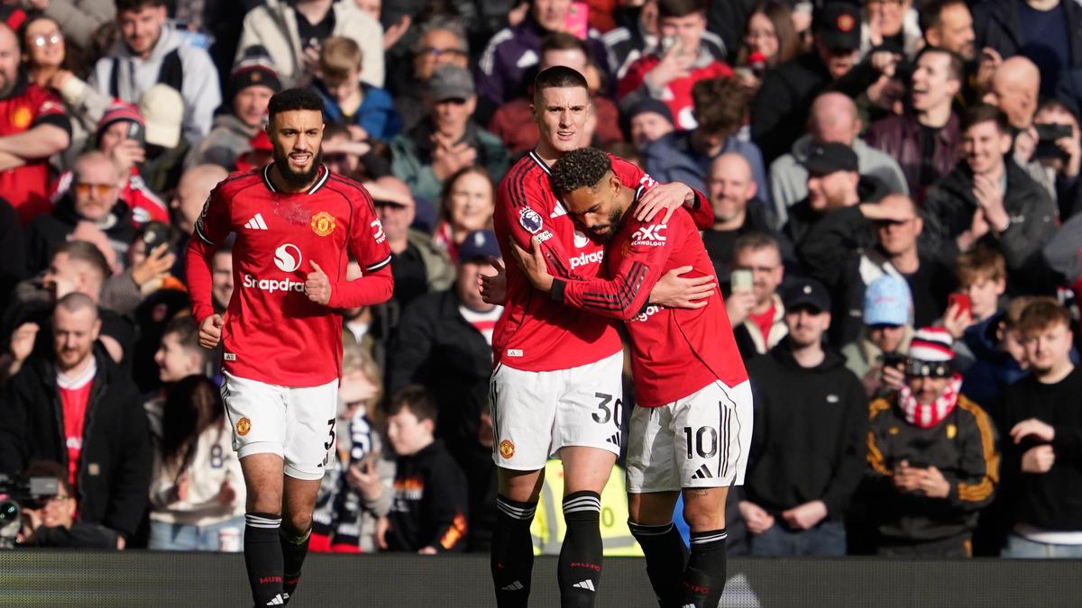 Premier League 2025-26: O Man United sobe para o terceiro lugar na tabela depois de vencer o Palace.