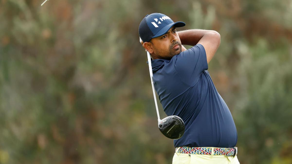 Lahiri off to a fine start with 68, lies 15th at American Express golf tournament