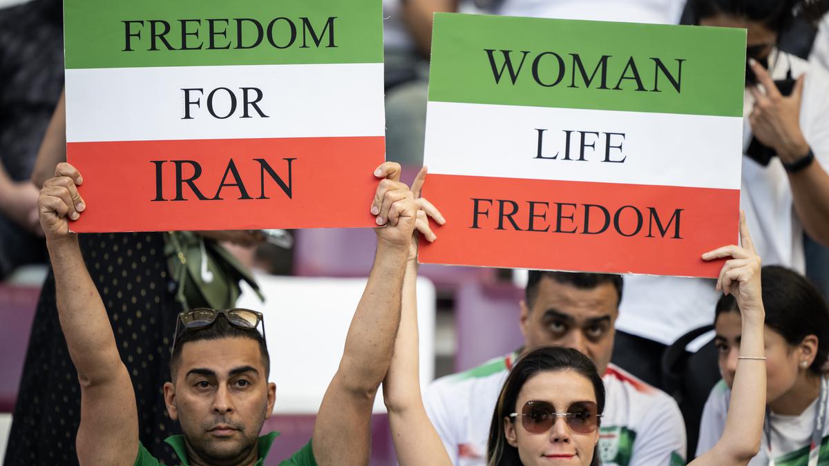 Iranian press review: Women banned from stadium in Badar Anzali