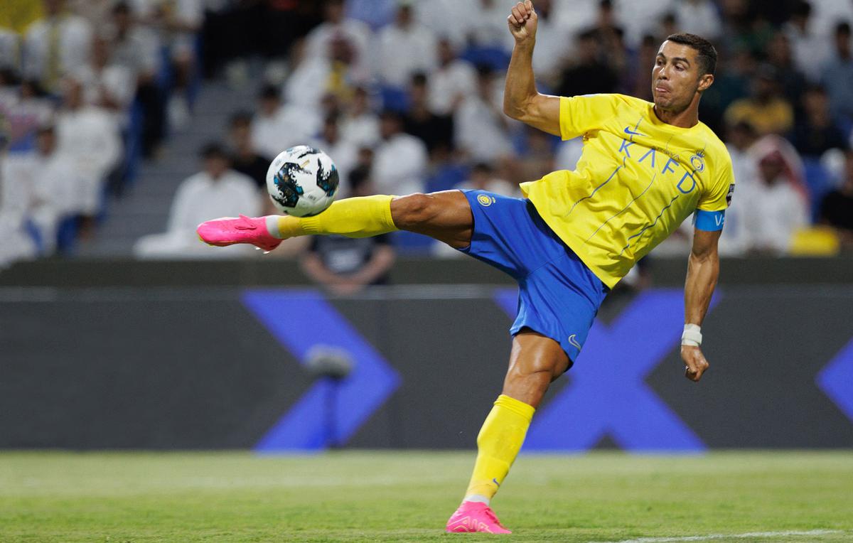 Cristiano Ronaldo scores two goals to lead Al-Nassr to first Arab