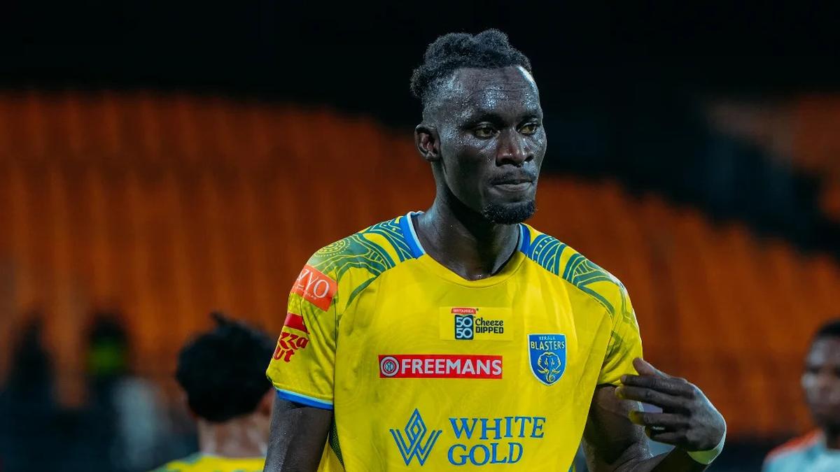 ISL 2025-26 : les Kerala Blasters se rendent à l’AIFF pour les abus racistes de Fallou Ndiaye lors du match du Bengaluru FC