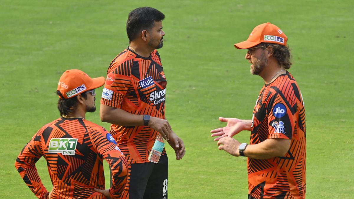 SRH vs LSG LIVE Score, IPL 2026: Sunrisers Hyderabad looks for second win as Lucknow Super Giants visits