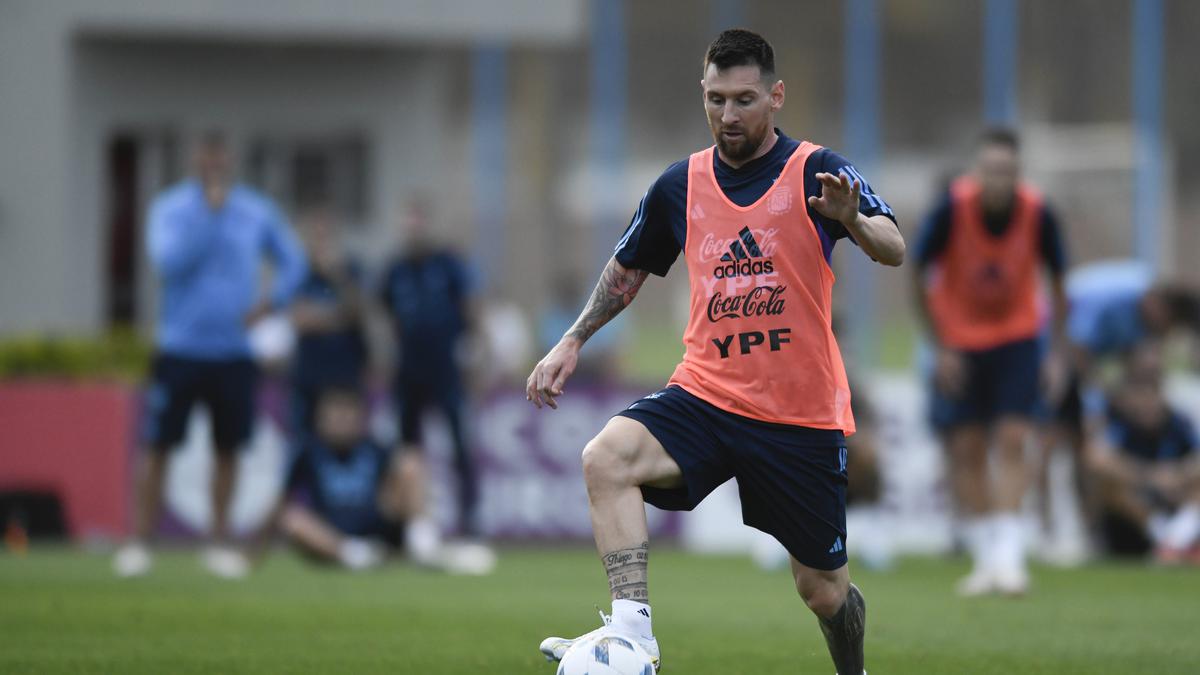 Argentina vs Paraguay score, result, highlights as Otamendi goal enough for  win while Messi hits post twice