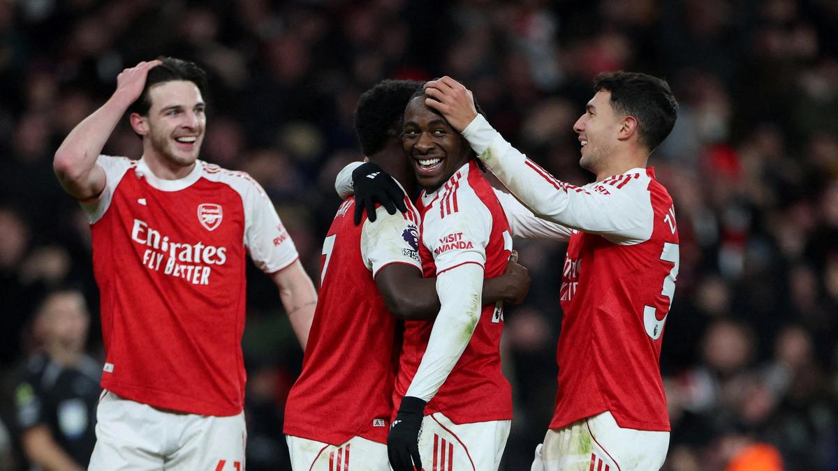Premier League 2025-26: Eze’s hat-trick helps Arsenal thrash Tottenham Hotspur 4-1 - Sportstar